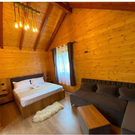 Peraj Guesthouse Vermosh Eksteriør billede