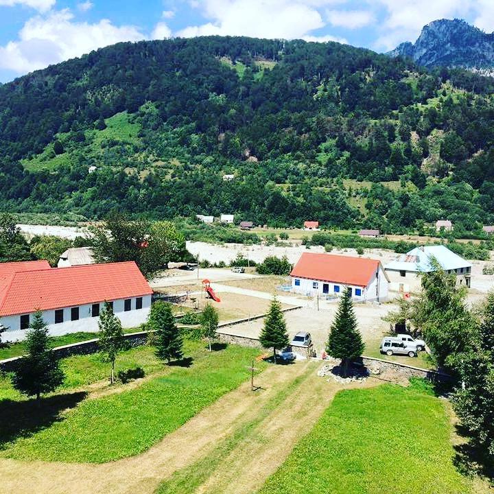 Peraj Guesthouse Vermosh Eksteriør billede